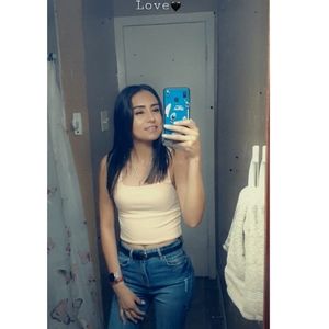 Meet your Posher, Abigail